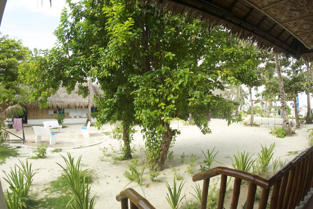 Evolution Dive And Beach Resort Logon Exterior photo
